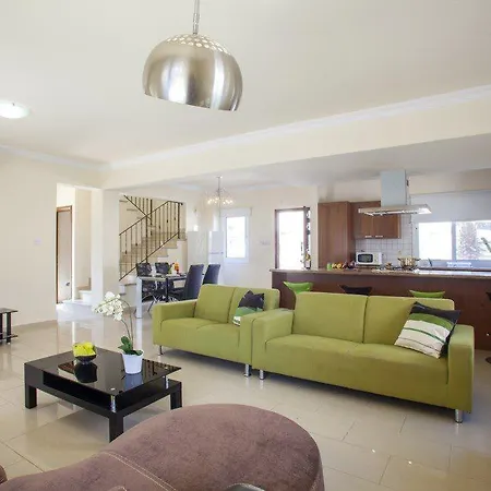Blue Water With Extra Large Private Pool Protaras 75 Paralimni