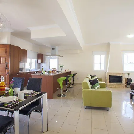 Blue Water With Extra Large Private Pool Protaras 75
